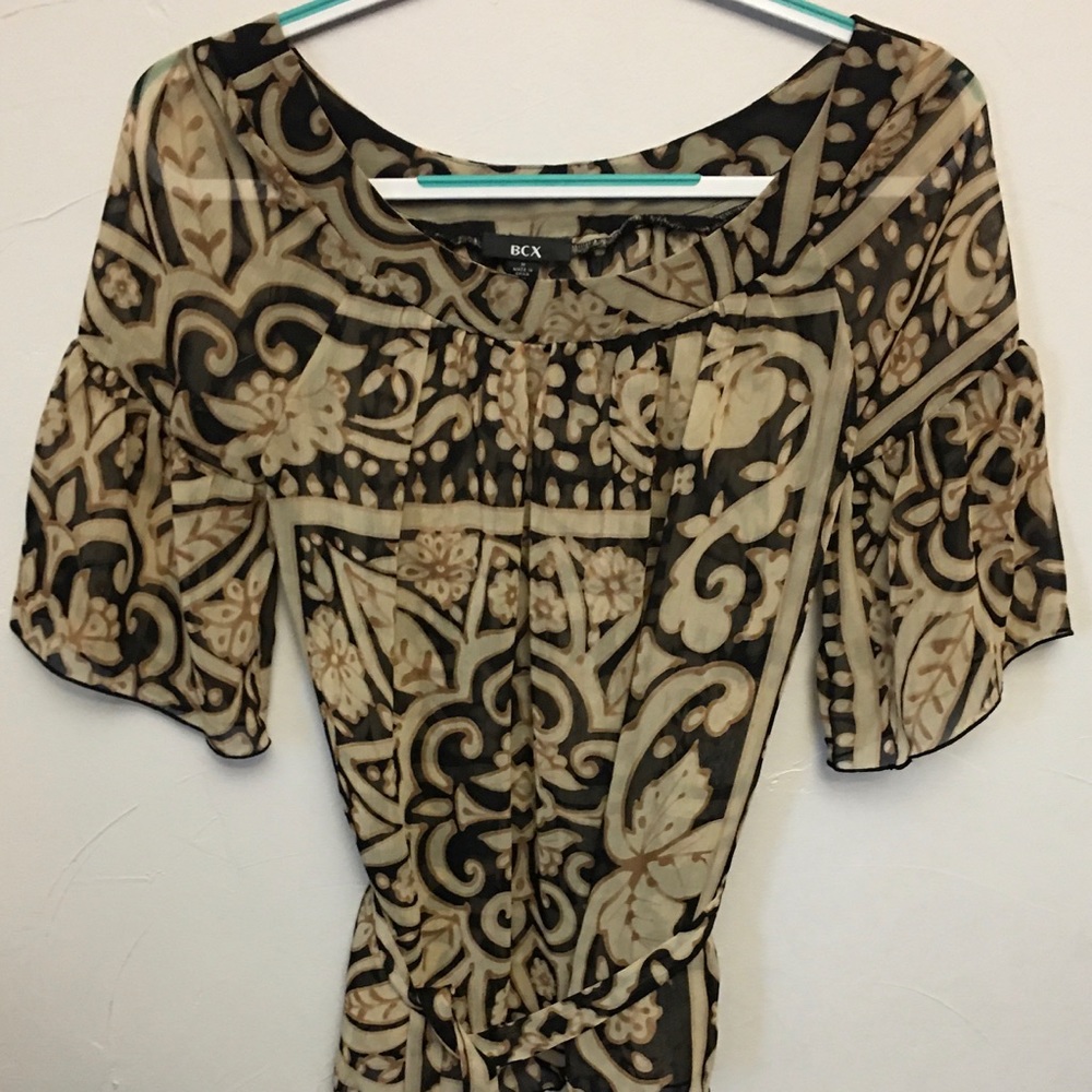 BCX cream, tan & black blouse
